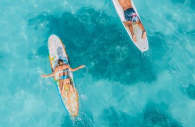 Bermudy chic: jak stylizować bermudy