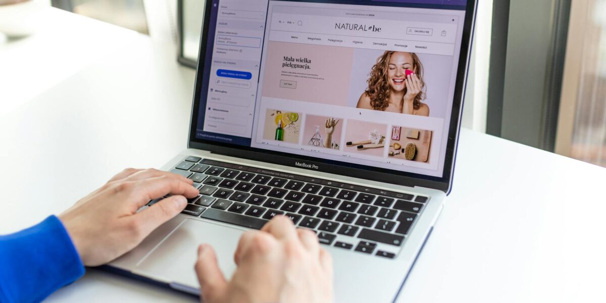 Jak działają płatności i podatki na Vinted? Dowiedz się, zanim sprzedasz!