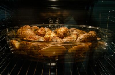 Sekrety pieczenia warzyw i ziemniaków: jak osiągnąć perfekcję?