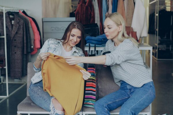 Jak znaleźć ubrania z Instagrama w sklepach online