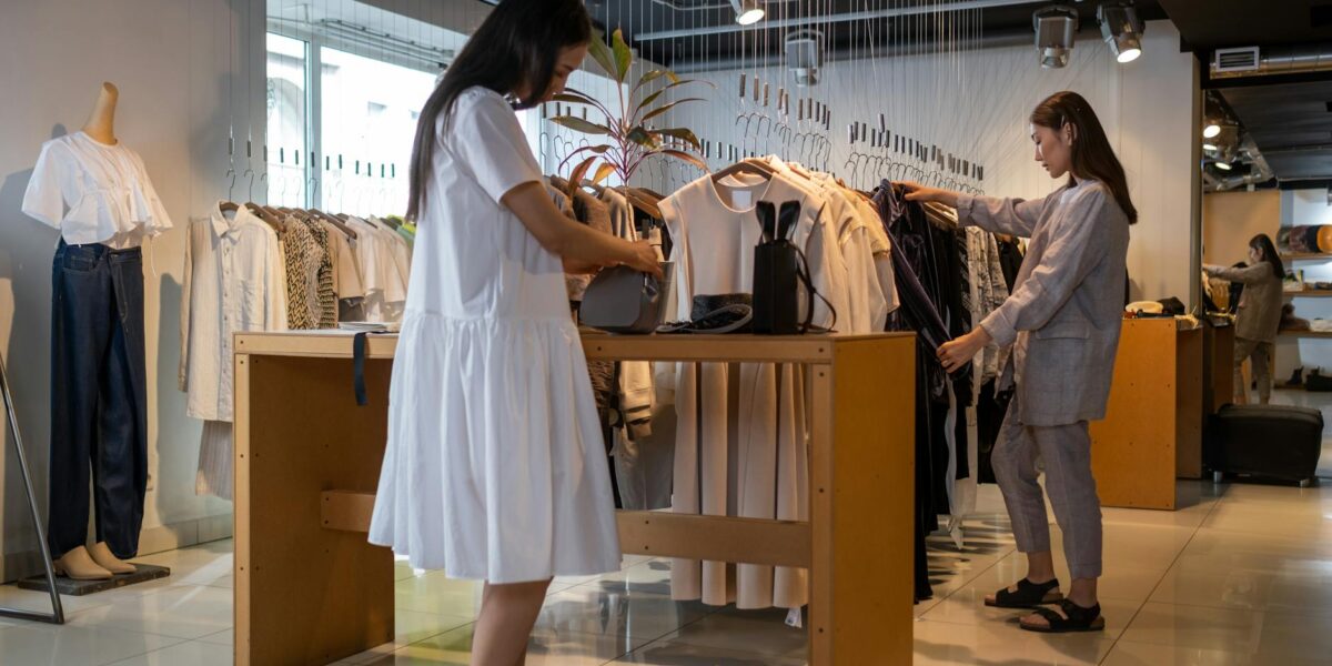 Topshop powraca: Czy otworzy nowe sklepy?