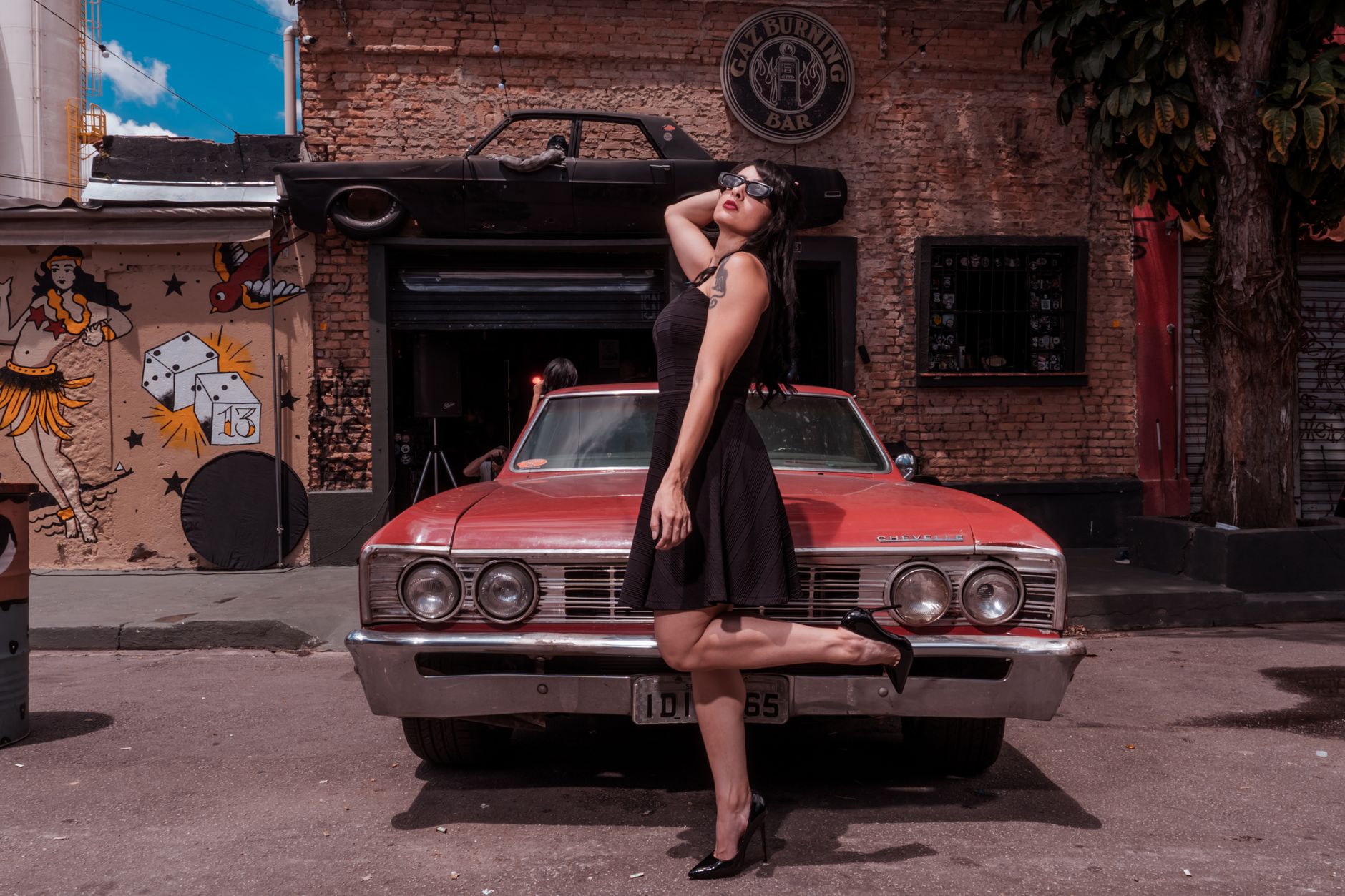 Sekrety stylu pin-up: jak stworzyć look z lat 50.