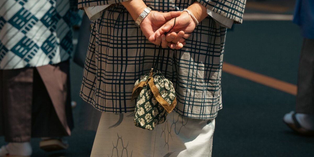 Japońskie trendy: jak wpływają na haute couture w 2026?